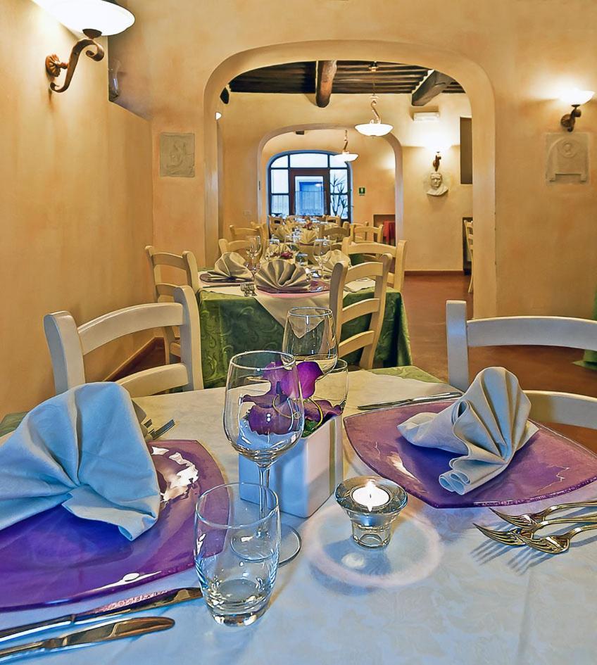 Cheli Hotel